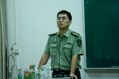 黄石胜作开场发言