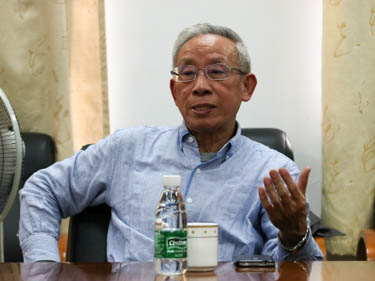 黄兵教授发表讲话