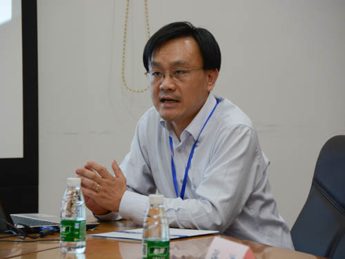 厦门大学新闻传播学院副教授陈经超