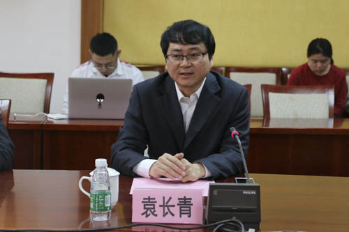 我校教务处处长袁长青