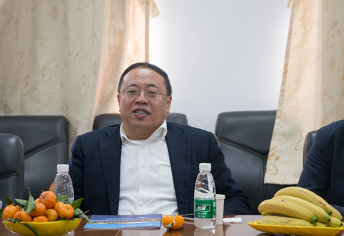 兰州大学新闻与传播学院院长林治波