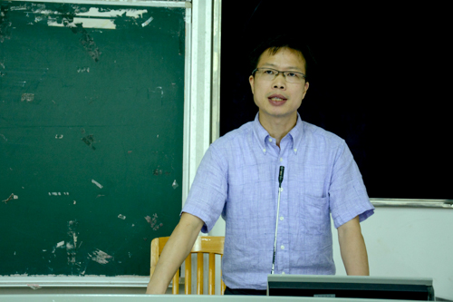 何国平副院长作专业实习动员报告