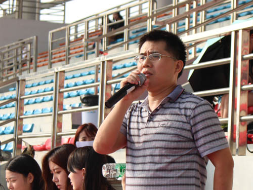 黄石胜副书记讲话