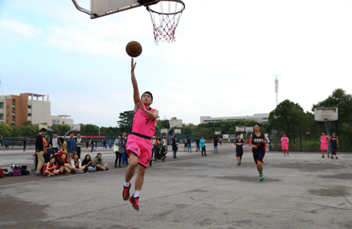 新传13联队7号邱文超快攻