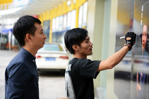 陆仔、赵文俊签名