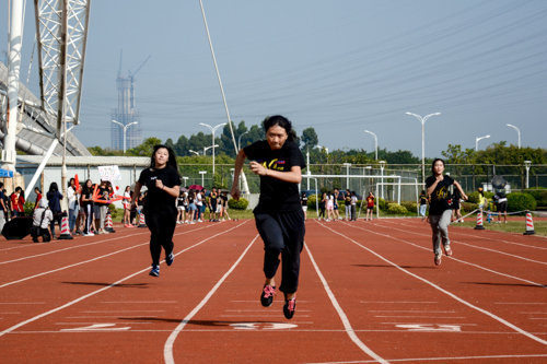 女子100米冠军袁楚盈