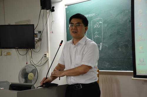 团委副书记黄石胜致辞