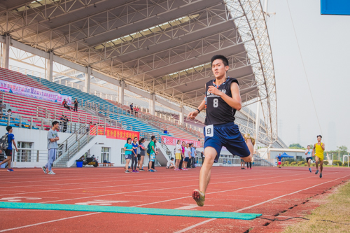男子3000m 我院陶天海勇夺季军
