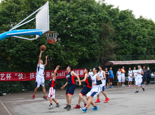 新传大一20号吴海生底角漂移跳投