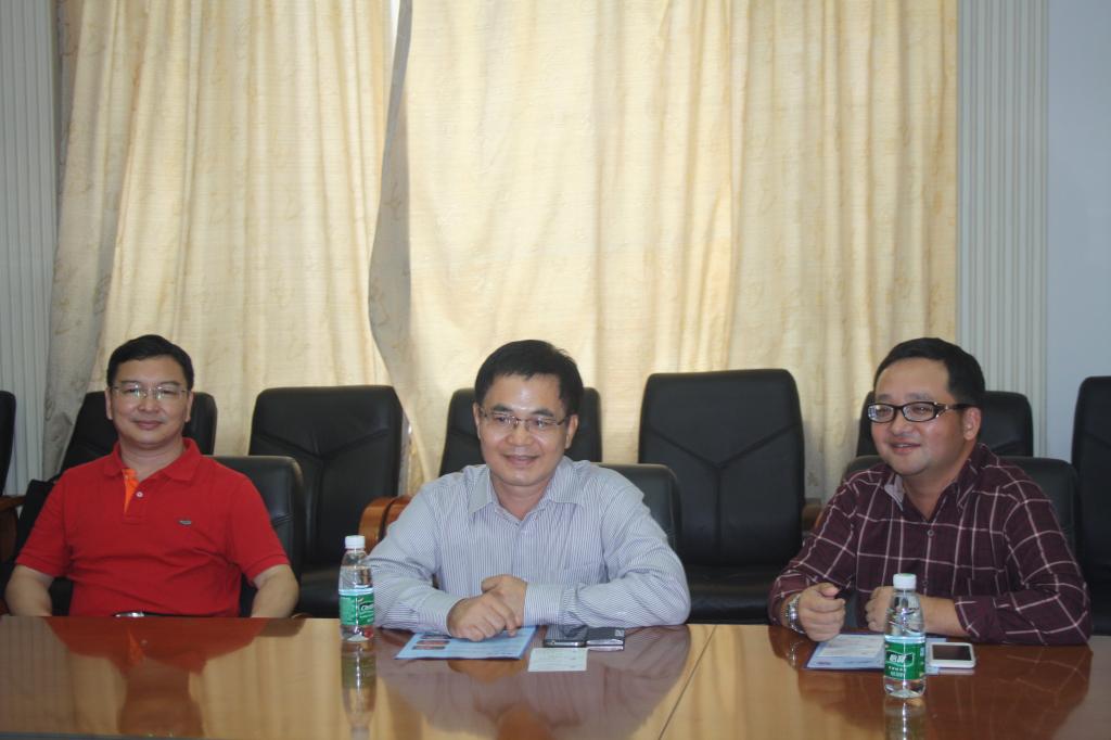 提赞介绍曼谷大学概况