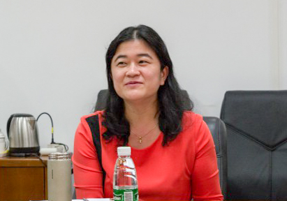 我院党委书记黄秀娟