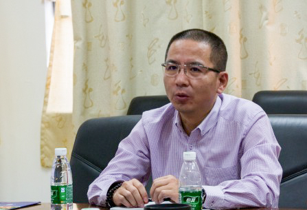 兰大新闻学院广告研究所所长于永俊讲话